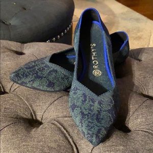 Rothy Point - Green and Blue